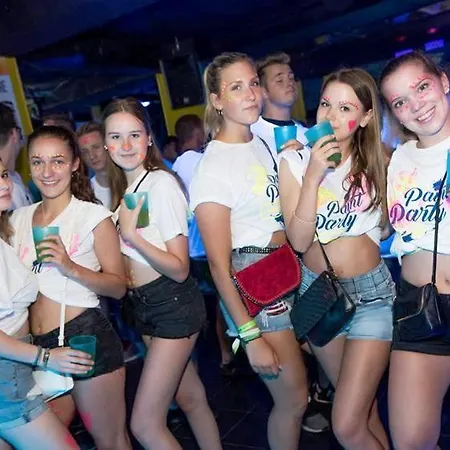 מלון Vladislav (adults Only) 3*